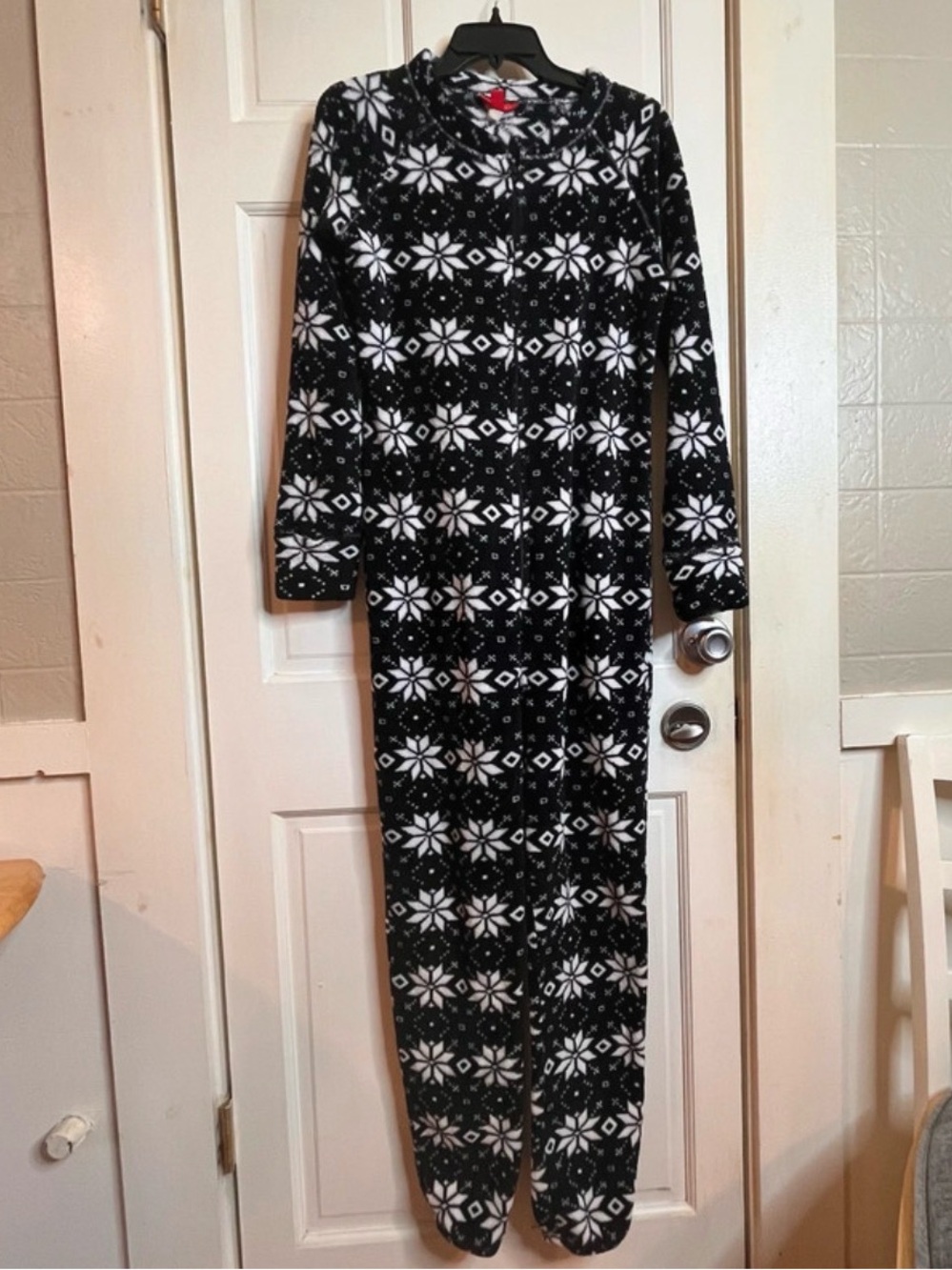 Family Pajamas Black and White Snowflake One-Piece Fleece Footed Pajamas